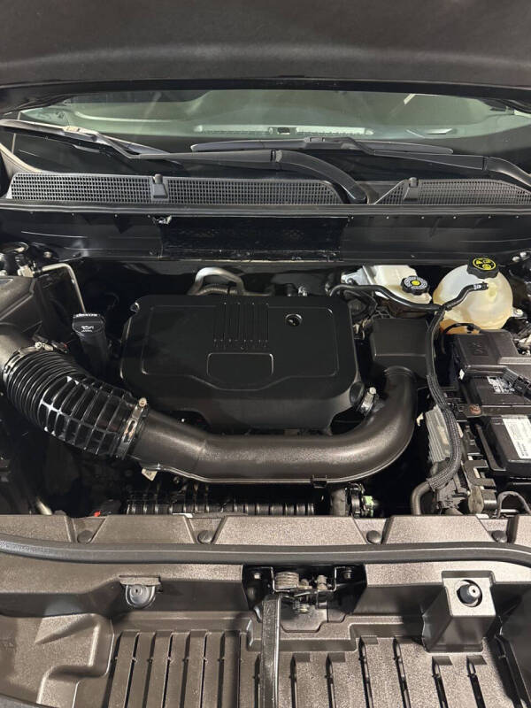 2023 GMC Acadia SLE