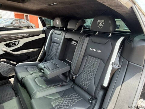 2023 Lamborghini Urus S