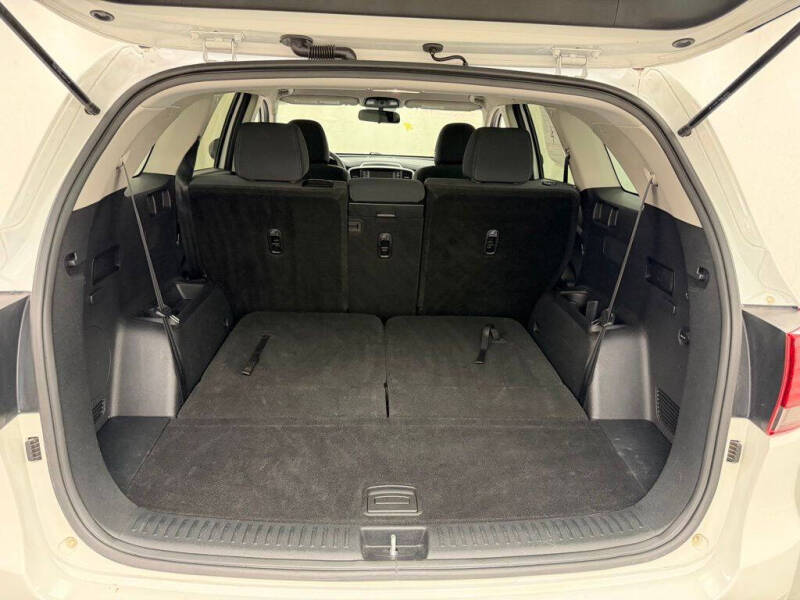 2020 Kia Sorento LX