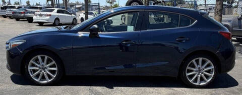 2017 Mazda MAZDA3 Touring 2.5