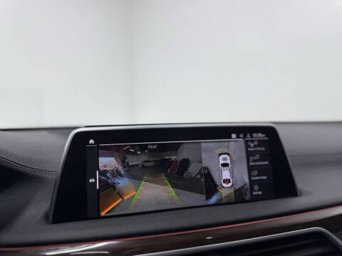 2022 BMW 7 Series 740i