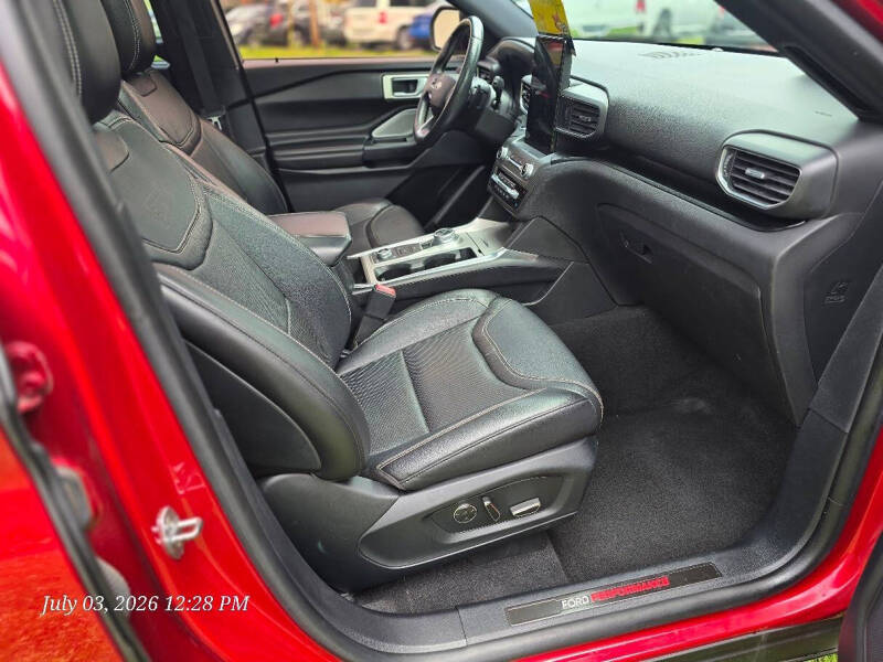 2020 Ford Explorer ST