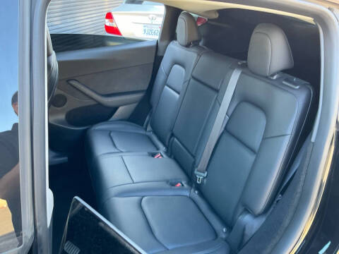 2023 Tesla Model Y Performance