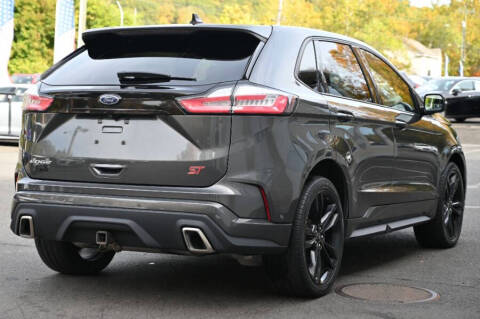 2020 Ford Edge ST