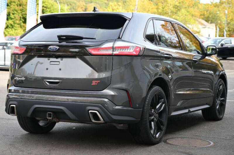 2020 Ford Edge ST