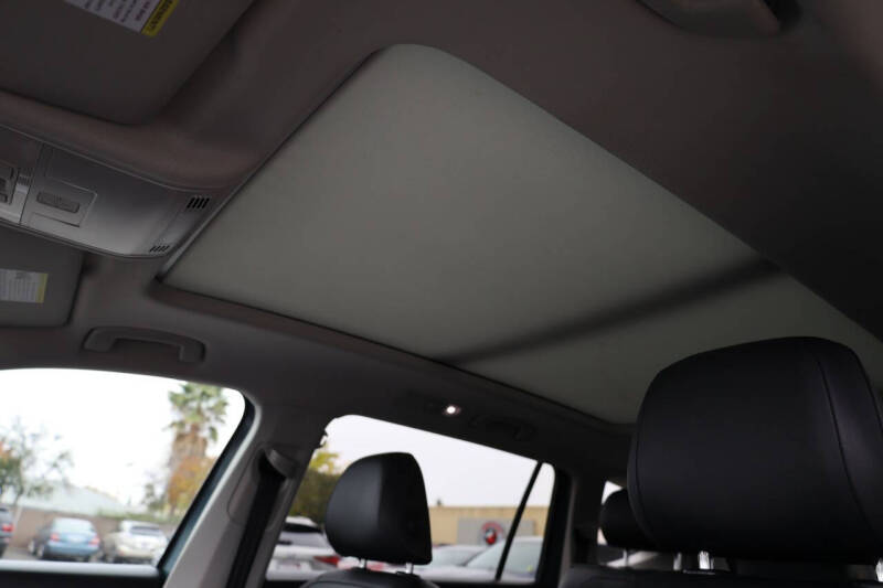 2019 Volkswagen Tiguan SE 4Motion