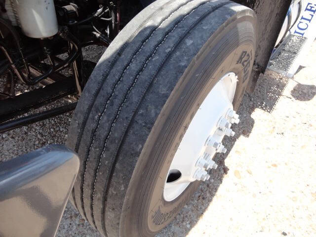 2019 International DuraStar 4300