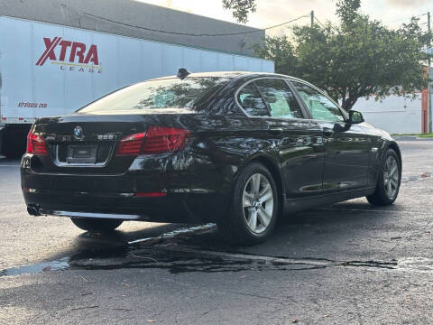2013 BMW 5 Series 528i