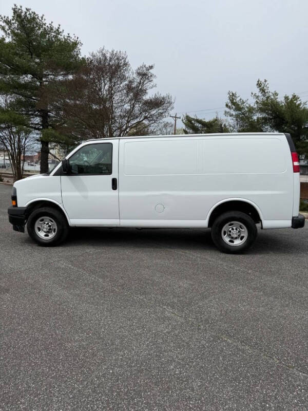 2020 Chevrolet Express 2500