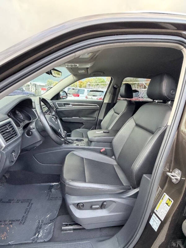 2019 Volkswagen Atlas V6 SE