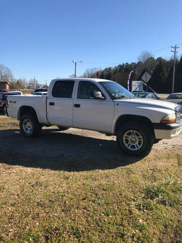 2004 Dodge Dakota for sale at L&M Auto Sales in Simpsonville SC