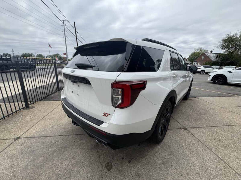 2023 Ford Explorer ST