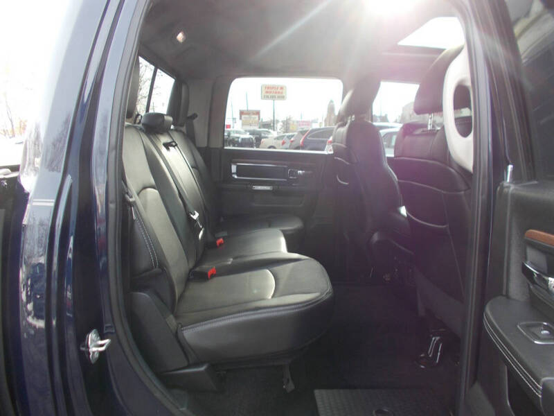 2016 RAM 1500 Laramie