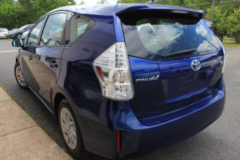 2012 Toyota Prius v Three