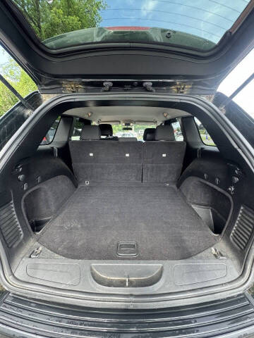 2011 Jeep Grand Cherokee Laredo
