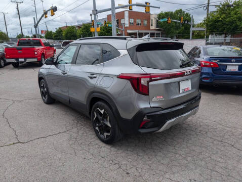 2025 Kia Seltos EX
