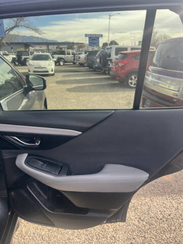 2022 Subaru Outback Premium