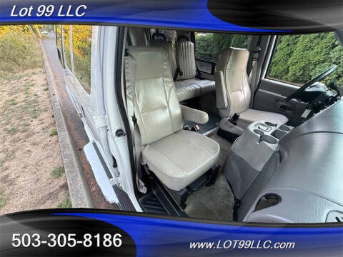 2000 Ford E-Series E-350 SD