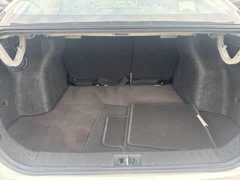 2020 Nissan Versa SR