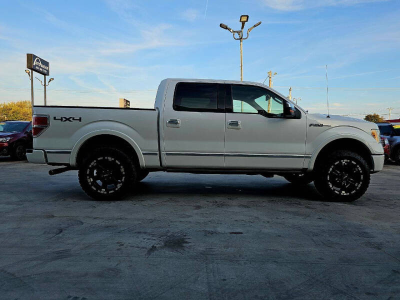 2010 Ford F-150 Platinum photo 5