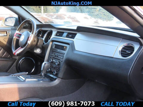 2013 Ford Mustang V6 Premium