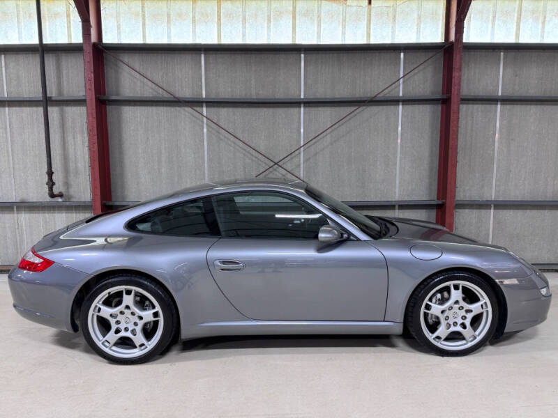 2005 Porsche 911 Carrera