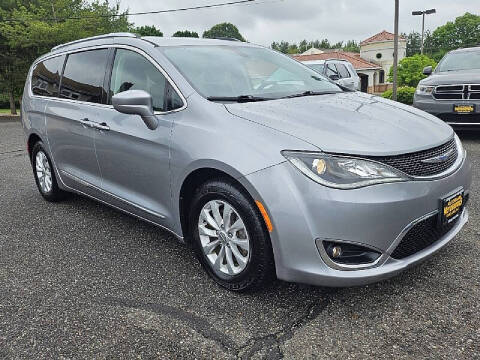 2019 Chrysler Pacifica Touring L