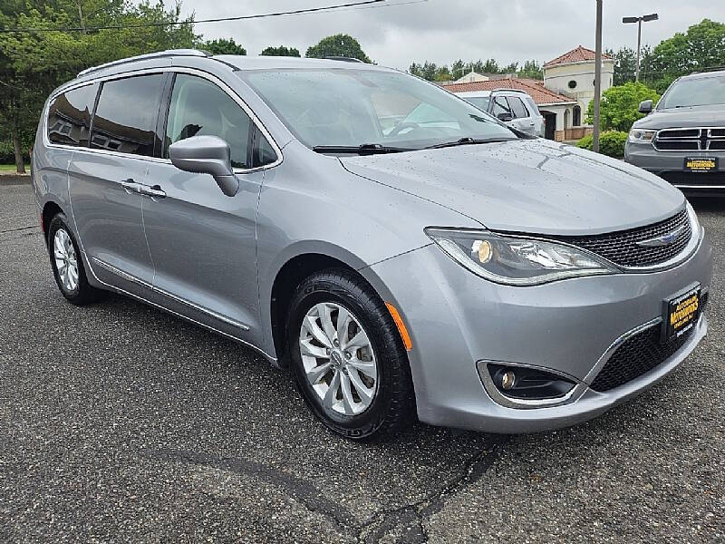 2019 Chrysler Pacifica Touring L