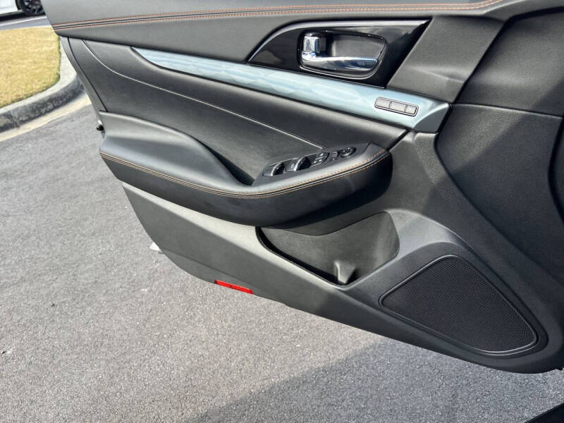 2021 Nissan Maxima 3.5 SR