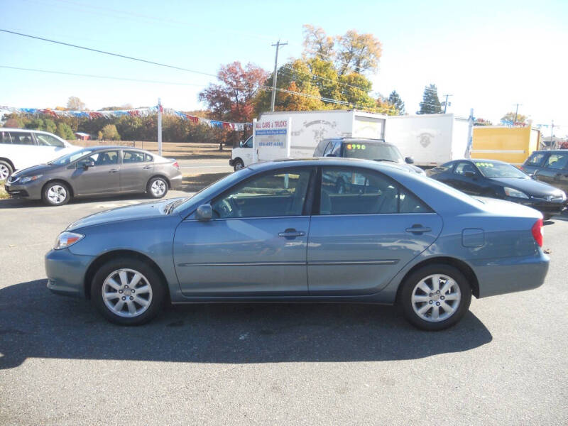 2002 Toyota Camry XLE photo 8