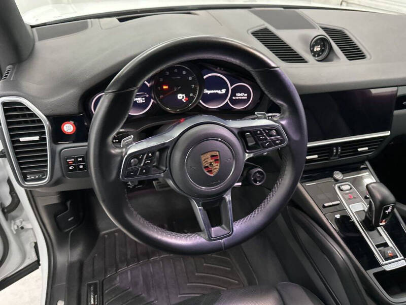 2019 Porsche Cayenne S