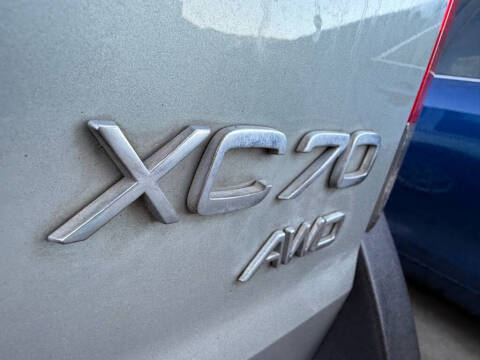 2004 Volvo XC70