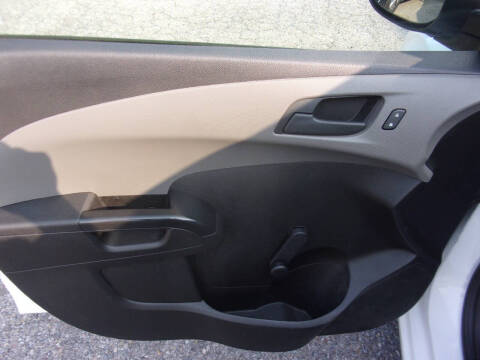 2016 Chevrolet Sonic LS Auto