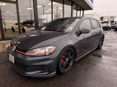 2021 Volkswagen Golf GTI SE