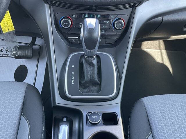 2017 Ford C-MAX Hybrid SE