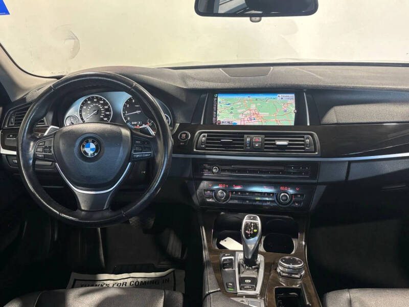 2016 BMW 5 Series 535i