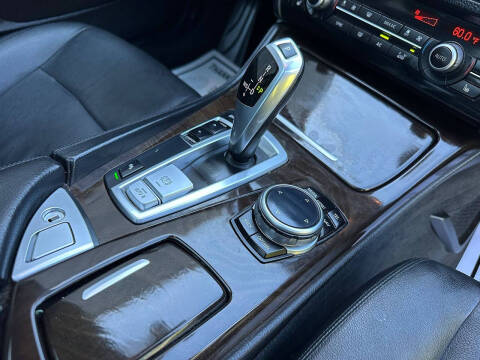 2014 BMW 5 Series 528i