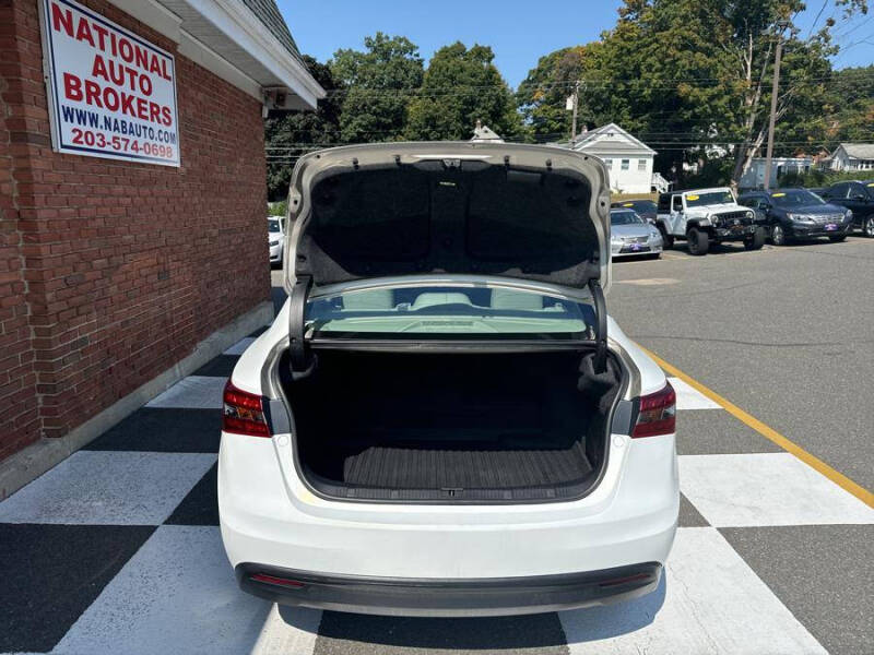 2018 Toyota Avalon Hybrid XLE Premium