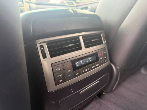 2014 Lexus LX 570