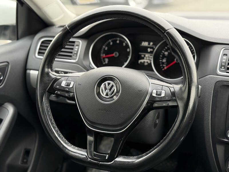 2016 Volkswagen Jetta