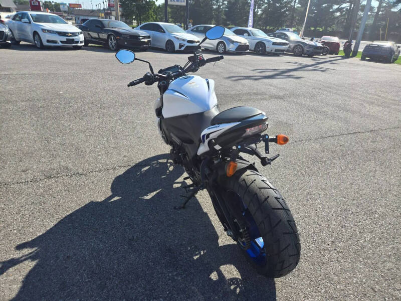 2019 Suzuki GSXS1000YAL9