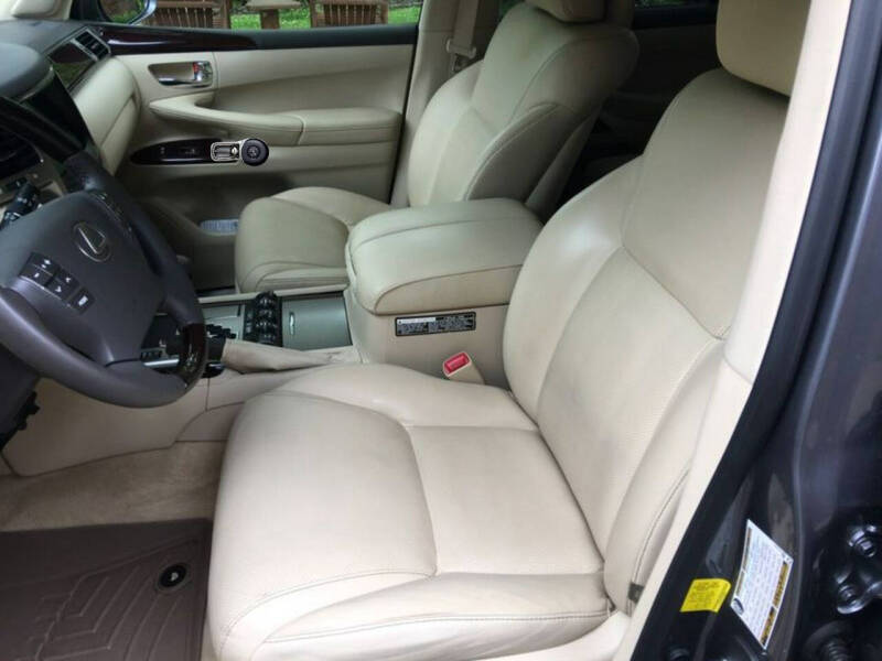 2015 Lexus LX 570