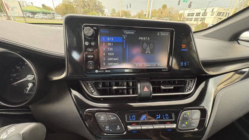 2018 Toyota C-HR XLE