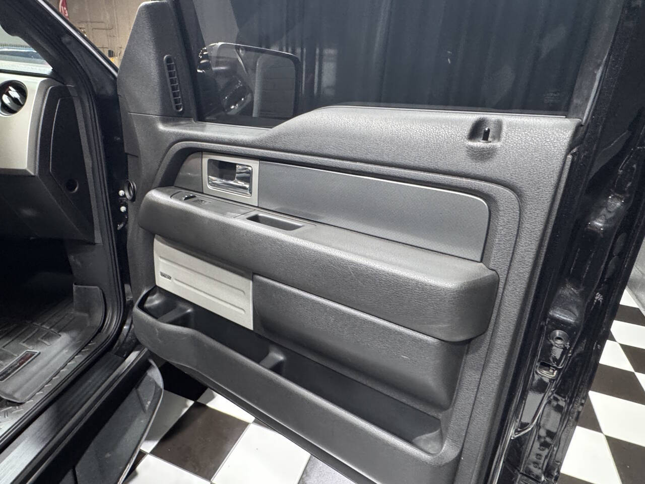 2010 Ford F-150 20