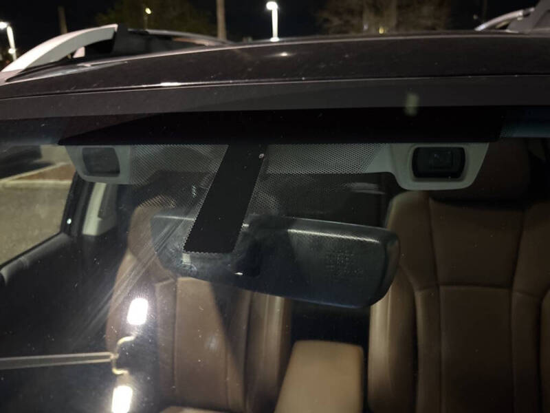 2020 Subaru Outback Touring XT