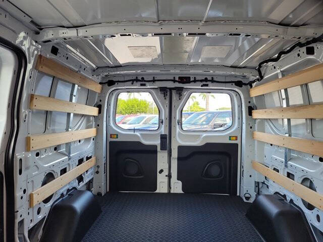 2025 Ford Transit