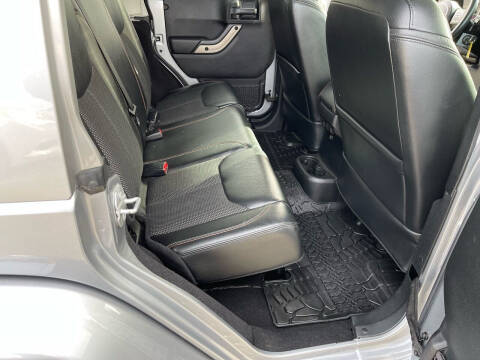 2016 Jeep Wrangler Unlimited Sahara