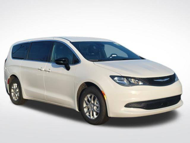 2026 Chrysler Voyager LX