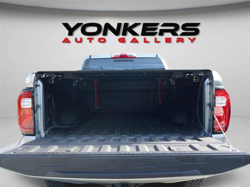 2024 GMC Canyon AT4X