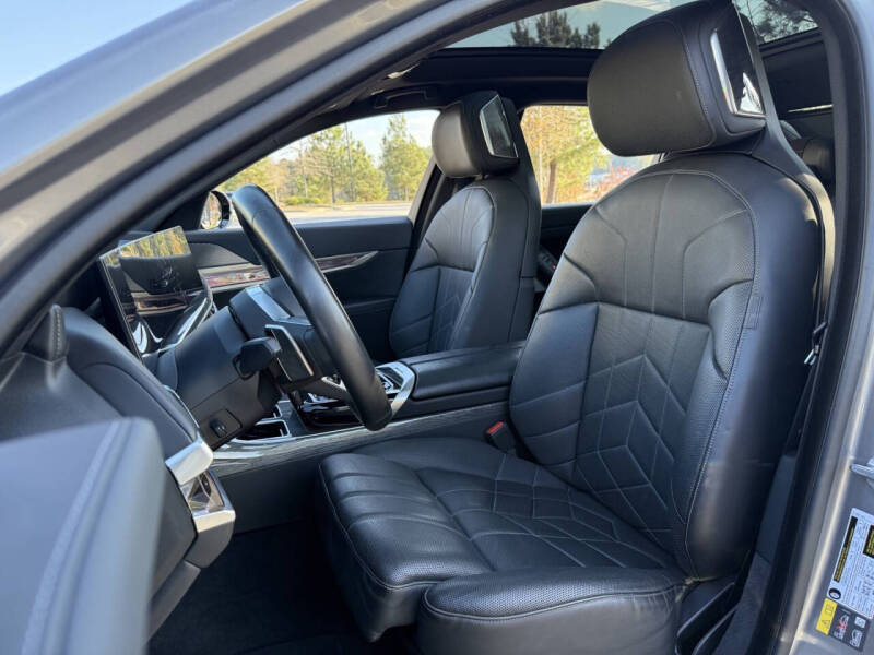 2024 BMW i7 eDrive50